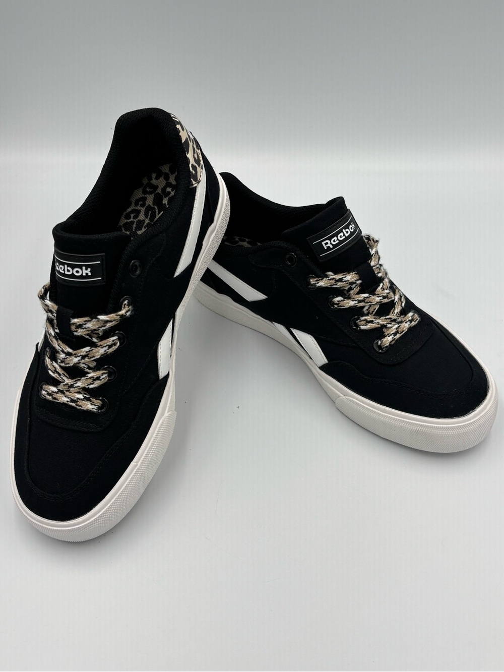 Reebok Women’s Sneakers Size 7 Black White Leopard Print Animal Lace Up